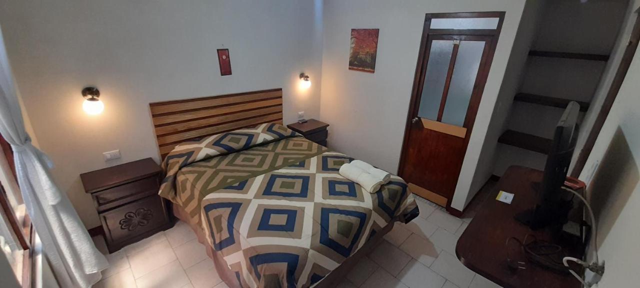 Hotel Casolia Кетцалтенанго Екстериор снимка