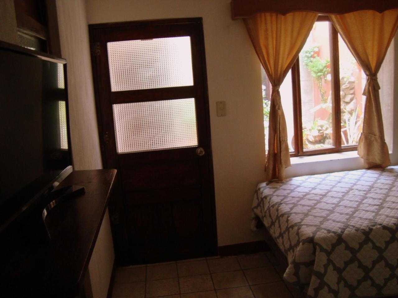 Hotel Casolia Кетцалтенанго Екстериор снимка